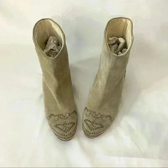 Serafini etoile tan suede boots with stud … - Picture 3 of 5